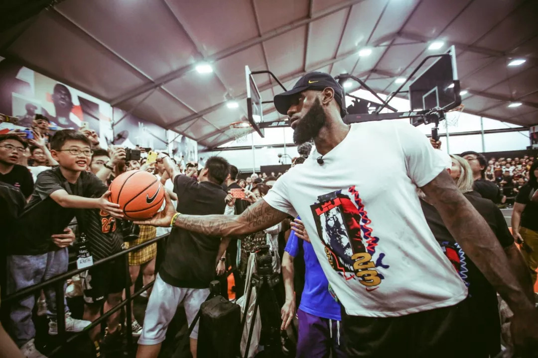 劳塔罗的里程碑：若对科莫进球将成意甲历史第一人！（对科莫若有进球，劳塔罗将加冕意甲史上第一人）