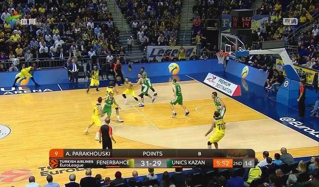 KD22+5末节却遭DNP！休媒开始质疑斯通交易选择 美球迷狂喷乌度卡（KD22+5末节仍被摁板凳！休媒质疑斯通交易决策，美球迷怒斥乌度卡）