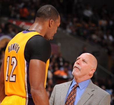 世体：皇马想让阿隆索带队踢西超杯，这个计划已酝酿许久（世体：皇马拟由阿隆索执掌球队征战西超杯，此方案已筹划多时）