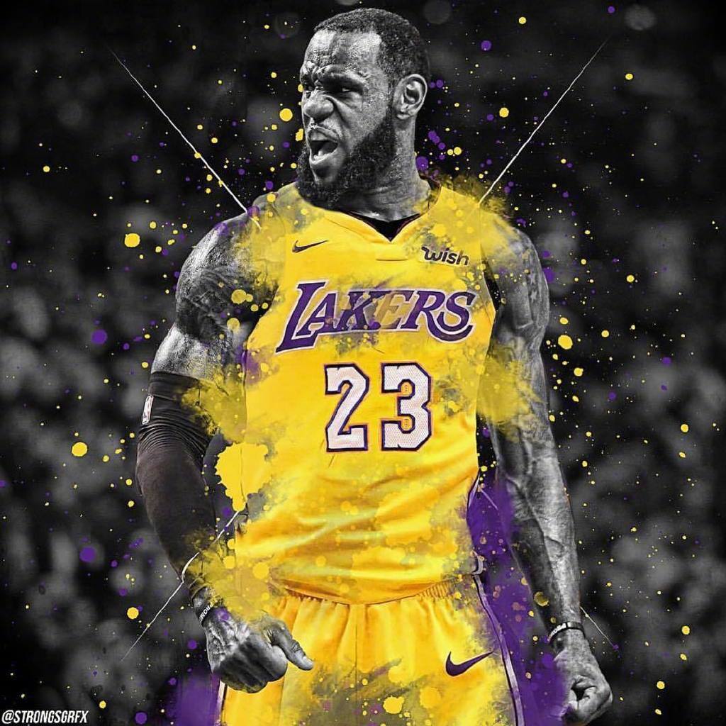 意媒：库普梅纳斯转型中卫表现亮眼，尤文中场补强成当务之急（意媒：库普梅纳斯客串中卫抢眼，尤文中场引援迫在眉睫）