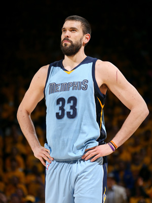 记者：米利唐、赫伊森、阿拉巴、卡瓦哈尔、阿森西奥缺席训练（记者：米利唐、赫伊森、阿拉巴、卡瓦哈尔、阿森西奥未参加训练）