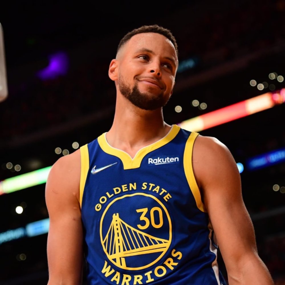 亚特兰大vs佛罗伦萨：卢克曼、斯卡马卡首发，德赫亚、莫伊塞-基恩出战（亚特兰大迎战佛罗伦萨：卢克曼、斯卡马卡首发，德赫亚与莫伊塞-基恩登场）