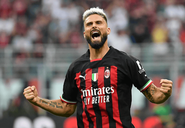 足球中超球队宣布换帅，前国脚正式接手（中超俱乐部官宣主帅更迭，前国脚走马上任）